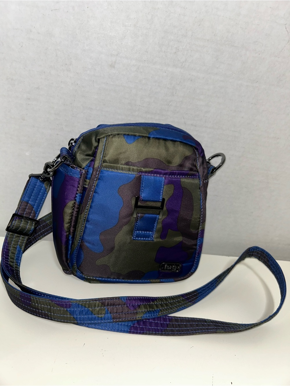 Lug Can Can Convertible Camouflage Shoulder Bag Crossbody Belt Bag